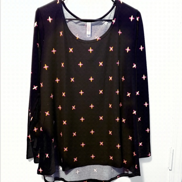 LuLaRoe Tops - Lularoe Lynnae Size XL/16 Top High/Low Hem